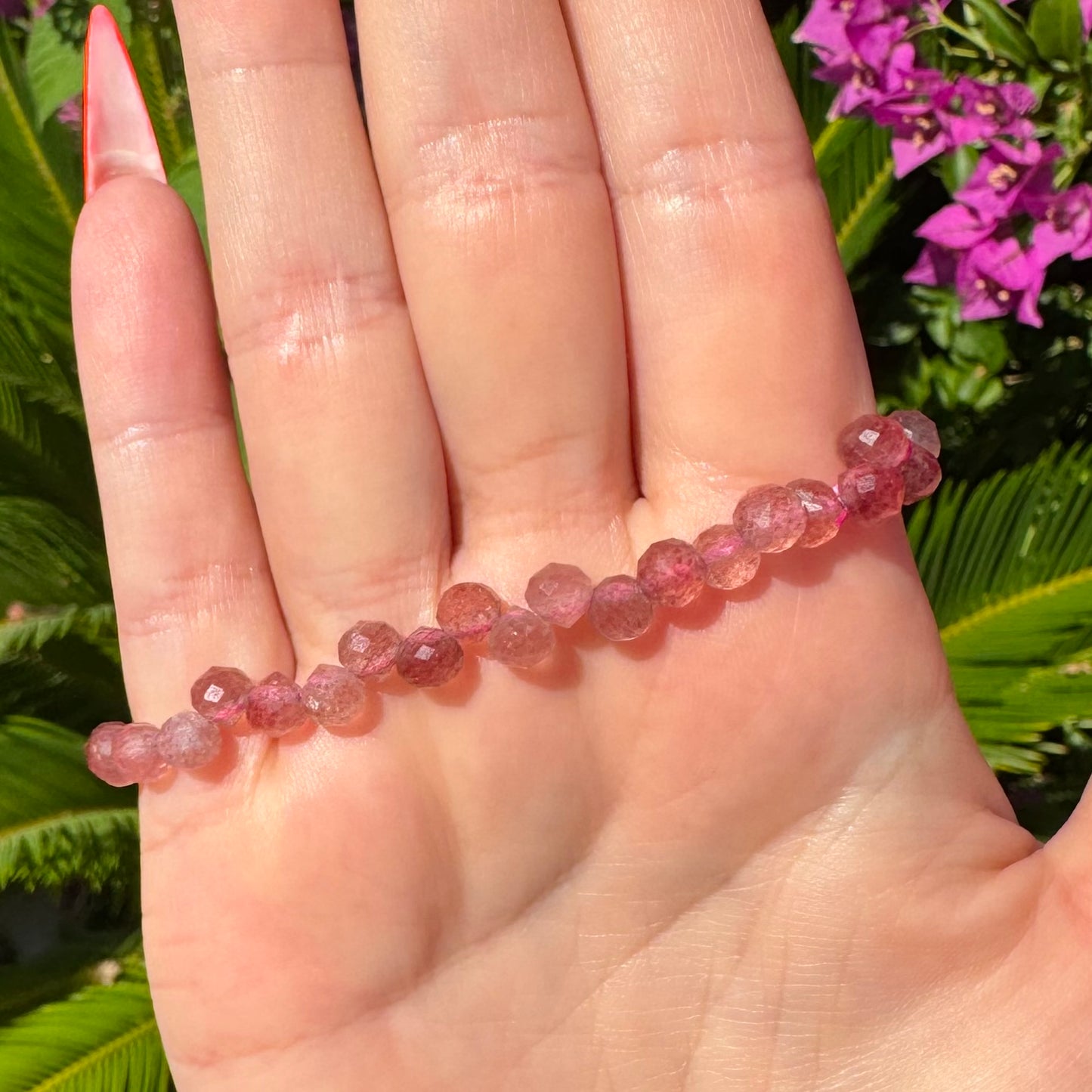 Erdbeerquarz Armband facettiert