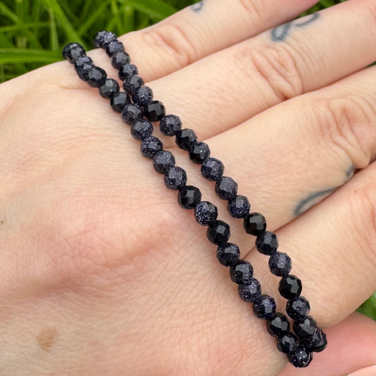 Blue Sandstone Armband facettiert